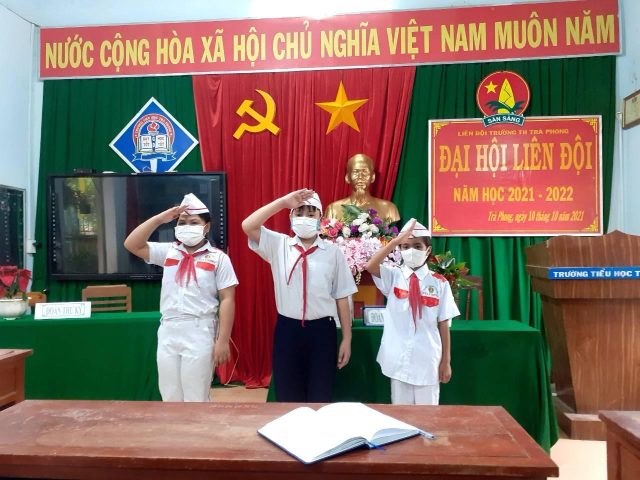 Trang facebook trường Tiểu học Trà Phong